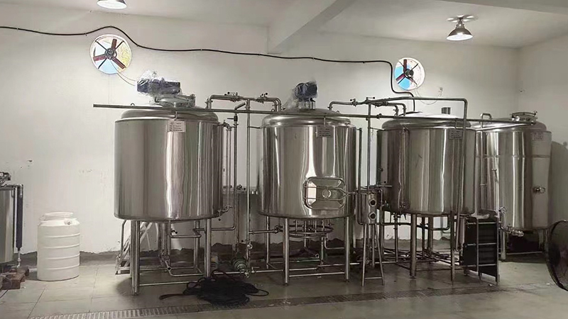 个旧沧州075精酿啤酒厂